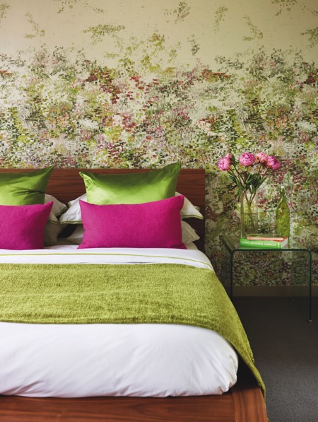 Ensoul_Pink Green Bedroom_Guest